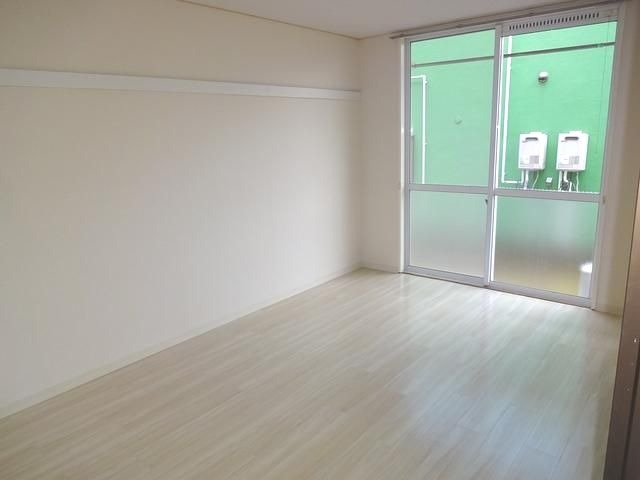 ��ʌ��������܎s�Y�a��{���S���ڂ̃A�p�[�g�̋��ԁE���r���O