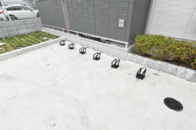 ��ʌ��������܎s�΋�����T���ڂ̃A�p�[�g�̂��̑�