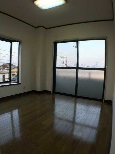 ��ʌ��������܎s��΋撇���Q���ڂ̃}���V�����̋��ԁE���r���O