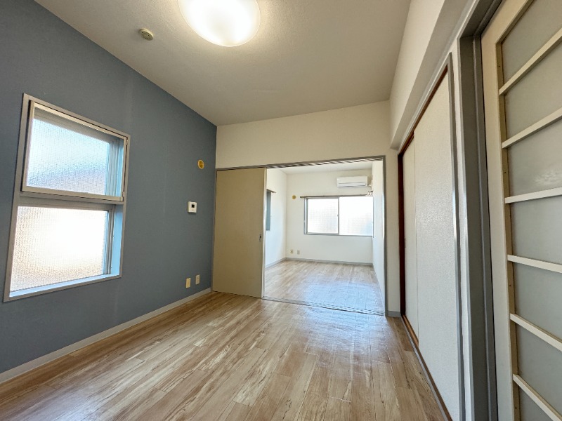 ��ʌ��������܎s��{��x�̓����Q���ڂ̃}���V�����̋��ԁE���r���O