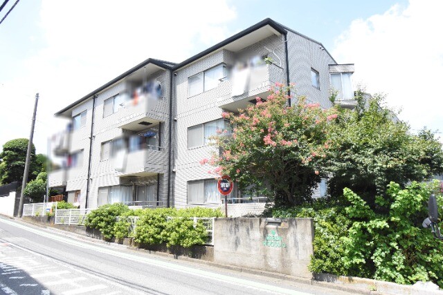 ��ʌ��������܎s��{��x�̓����Q���ڂ̃}���V�����̌����O��