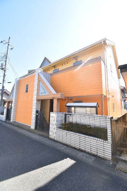 ��ʌ��������܎s�k����i���Q����341-1�̃A�p�[�g�̌����O��