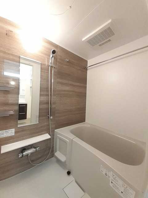 ��ʌ��������܎s������[��P���ڂ̃A�p�[�g�̃o�X