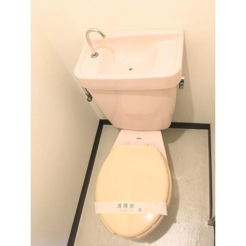 ��ʌ�����s���s�o�H�P���ڂ̃A�p�[�g�̃g�C��