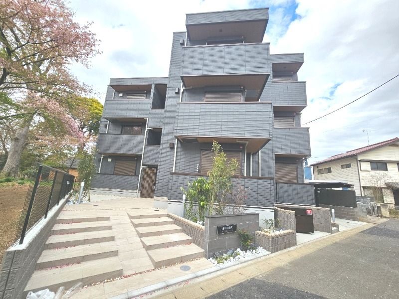 ��ʌ��������܎s�����擌��{�V���ڂ̃A�p�[�g�̌����O��