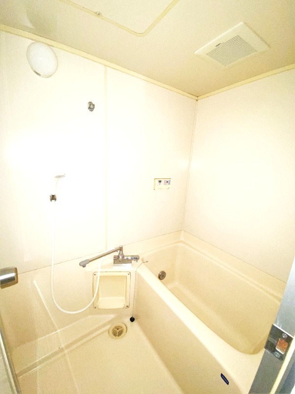 ��ʌ��������܎s��{��O���P���ڂ̃}���V�����̃o�X