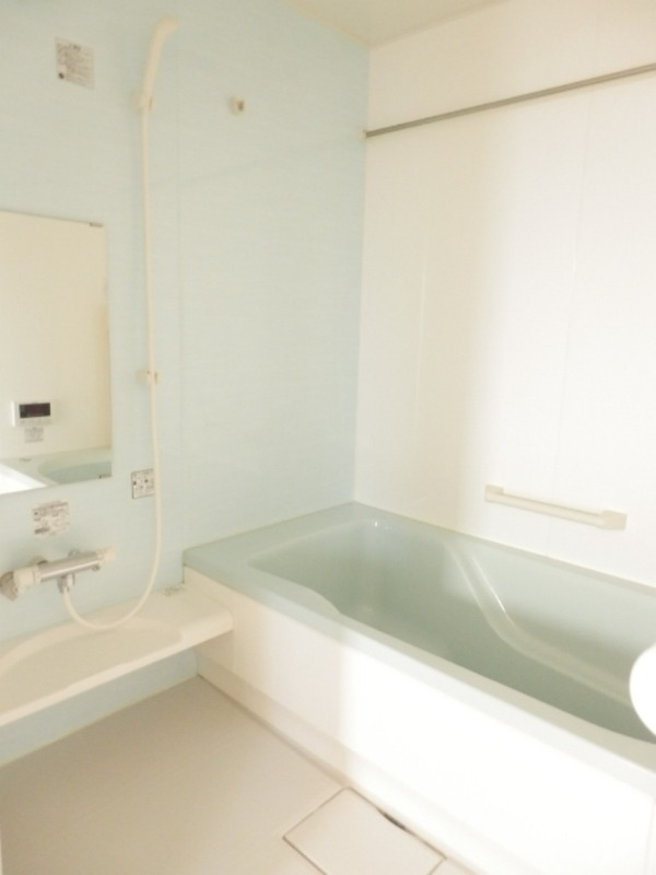 ��ʌ��������܎s�k��y�C���Q���ڂ̃A�p�[�g�̃o�X