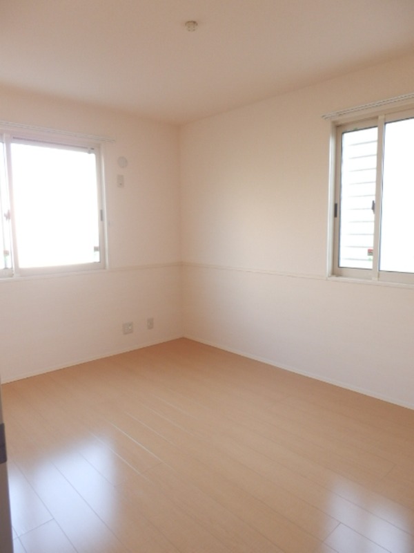 ��ʌ��������܎s�k��y�C���Q���ڂ̃A�p�[�g�̂��̑������E�X�y�[�X