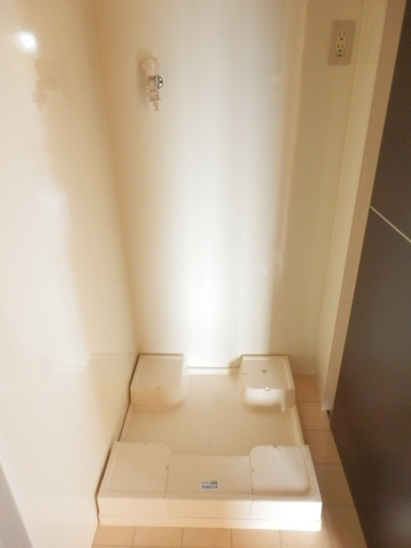 ��ʌ��������܎s�k��y�C���Q���ڂ̃A�p�[�g�̂��̑�