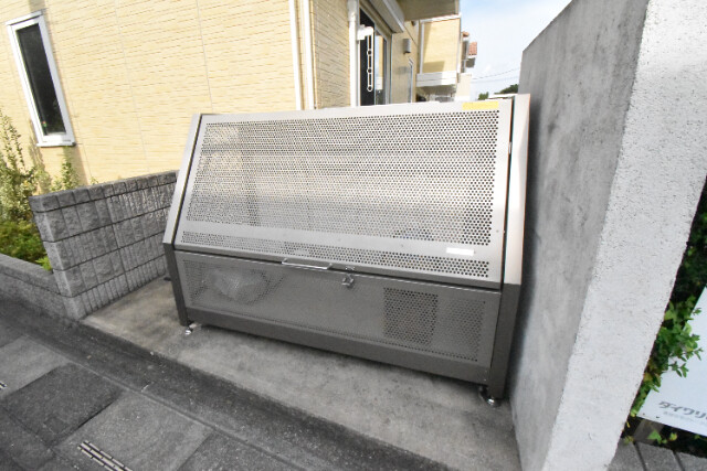 ��ʌ��������܎s�k��y�C���Q���ڂ̃A�p�[�g�̂��̑�