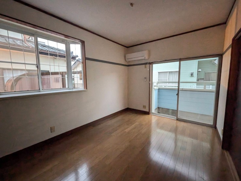 ��ʌ��������܎s�����擌��{�P���ڂ̃A�p�[�g�̂��̑������E�X�y�[�X