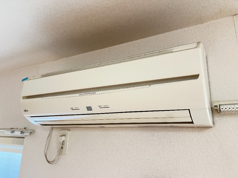 ��ʌ�����s������R���ڂ̃A�p�[�g�̂��̑��ݔ�