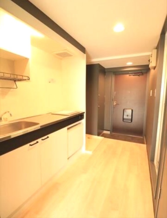 ��ʌ��������܎s�k��y�C���Q���ڂ̃}���V�����̌���