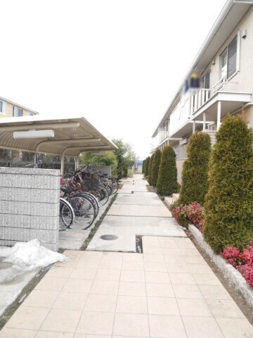 ��ʌ��������܎s������厚�@���̃A�p�[�g�̃G���g�����X