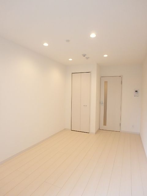 ��ʌ��@�c�s���L�Q���ڂ̃}���V�����̂��̑������E�X�y�[�X