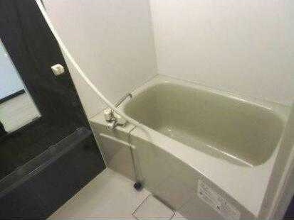 ��ʌ��������܎s��{����ؒ��S���ڂ̃}���V�����̃o�X