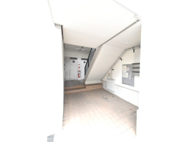 ��ʌ��z�J�s�����P���ڂ̃}���V�����̃G���g�����X