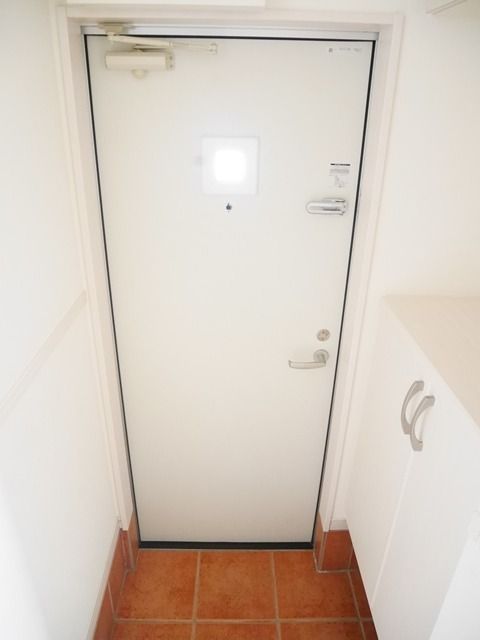 ��ʌ��@�c�s�Β��R���ڂ̃A�p�[�g�̌���