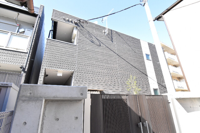 ��ʌ��������܎s��{����ؒ��Q���ڂ̃A�p�[�g�̂��̑�