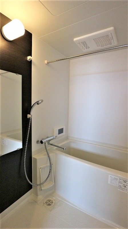 ��ʌ��z�J�s�z���J�{���̃A�p�[�g�̃o�X