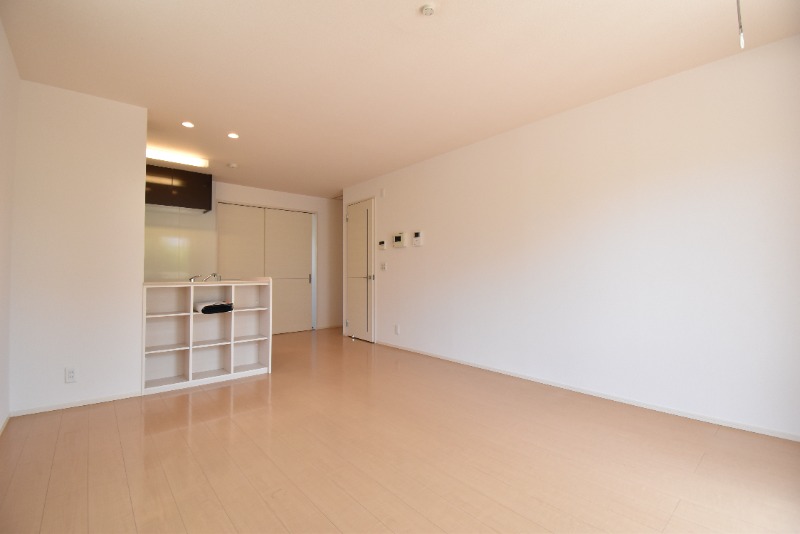 ��ʌ��������܎s����厚���V�n�̃A�p�[�g�̋��ԁE���r���O