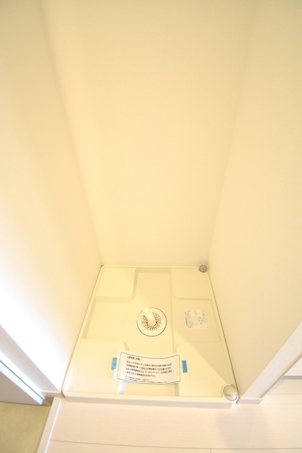 ��ʌ��������܎s��{����ؒ��Q���ڂ̃A�p�[�g�̂��̑��ݔ�