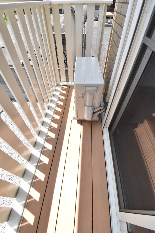 ��ʌ��������܎s����厚���V�n�̃A�p�[�g�̃o���R�j�[