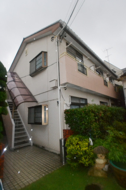 ��ʌ��������܎s��{��������P���ڂ̃A�p�[�g�̌����O��