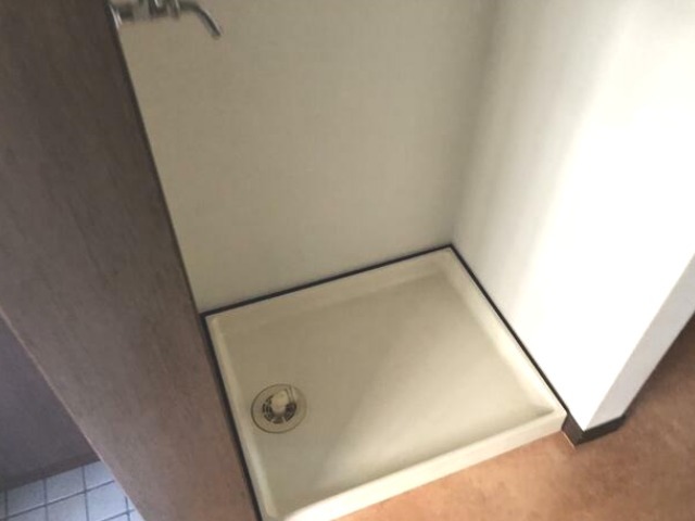 ��ʌ��������܎s��{��������P���ڂ̃A�p�[�g�̂��̑������E�X�y�[�X