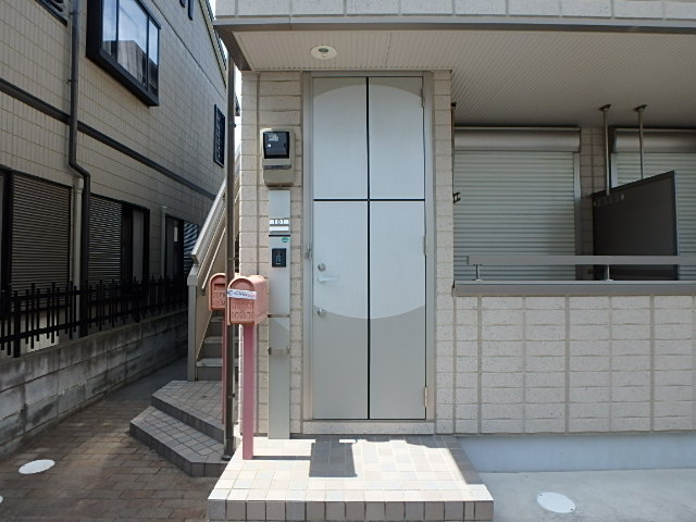 ��ʌ��������܎s��{����ؒ��S���ڂ̃}���V�����̃G���g�����X