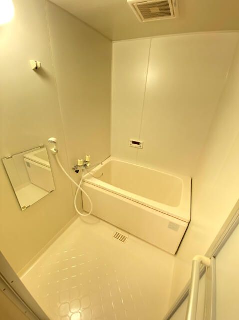 ��ʌ��������܎s������厚���[��̃}���V�����̃o�X