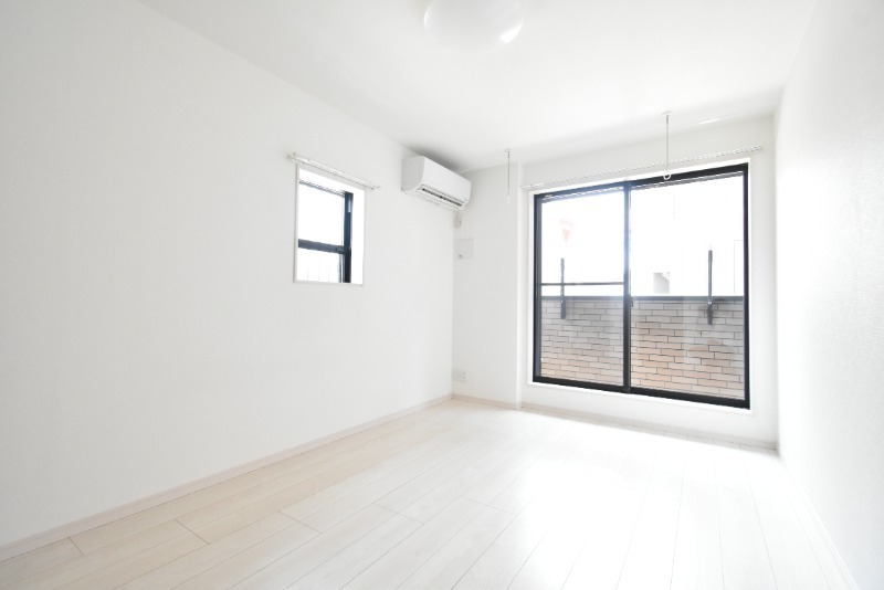 ��ʌ��������܎s���搼�x�X���ڂ̃A�p�[�g�̂��̑������E�X�y�[�X