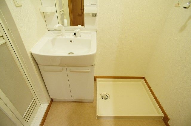 ��ʌ�����s�؂S���ڂ̃}���V�����̐��ʏ�