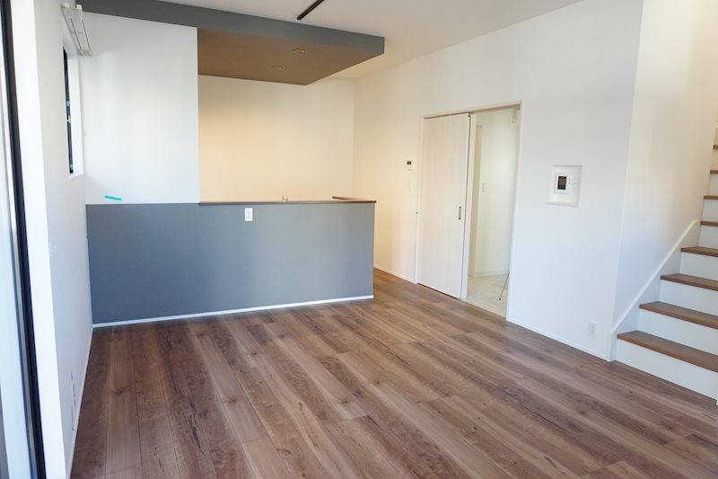 ��ʌ��������܎s��{��O���S���ڂ̈�ˌ��Ă̋����E���r���O