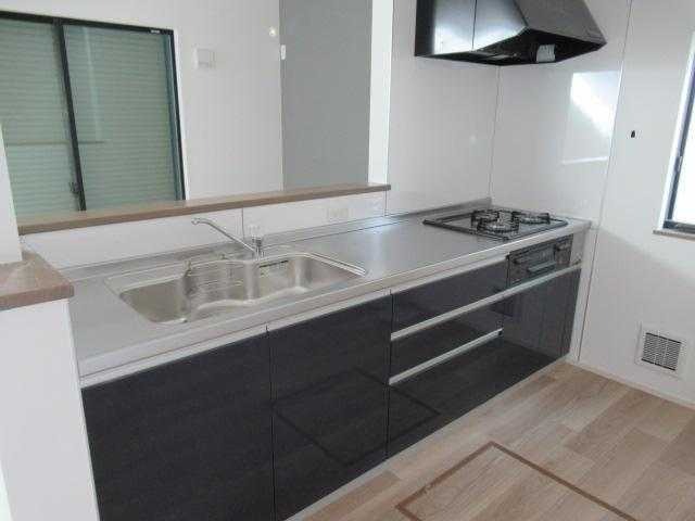 ��ʌ��������܎s�΋�厚�O���̈�ˌ��ẴL�b�`��