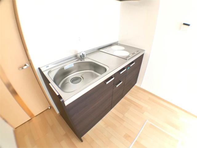 ��ʌ�����s�씵���J�S���ڂ̃A�p�[�g�̃L�b�`��