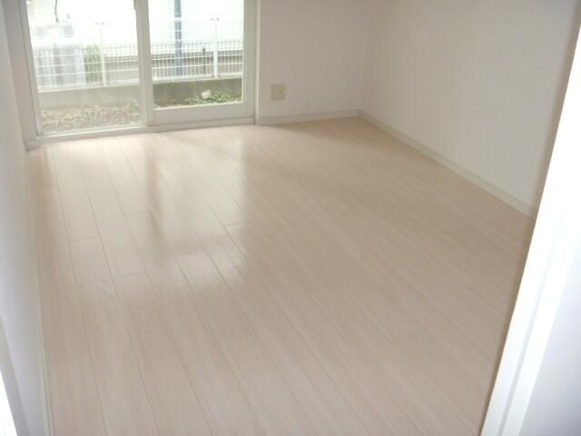 ��ʌ��������܎s������厚�@���̃A�p�[�g�̋��ԁE���r���O