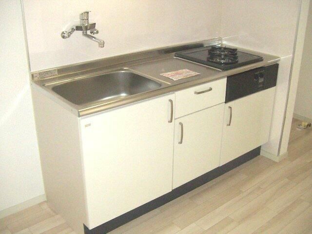 ��ʌ��������܎s������厚�@���̃A�p�[�g�̃L�b�`��