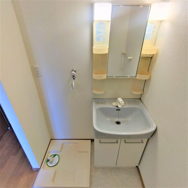 ��ʌ�����s�씵���J�P���ڂ̃A�p�[�g�̐��ʏ�