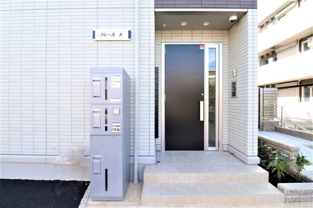 ��ʌ��z�J�s�{�{���R���ڂ̃A�p�[�g�̃G���g�����X