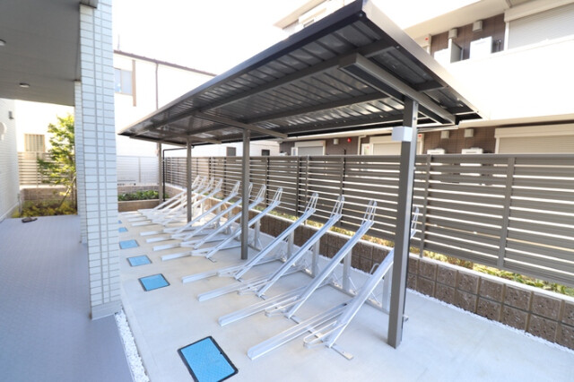 ��ʌ��z�J�s�{�{���R���ڂ̃A�p�[�g�̂��̑�