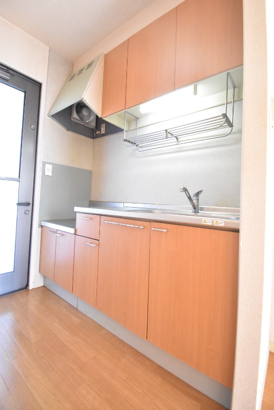 ��ʌ��������܎s�k��{�����̃A�p�[�g�̃L�b�`��