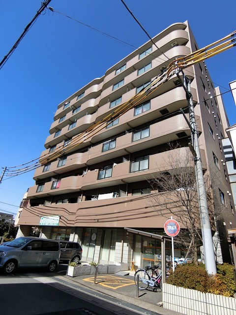 ��ʌ��������܎s�����擌��{�S���ڂ̃}���V�����̌����O��