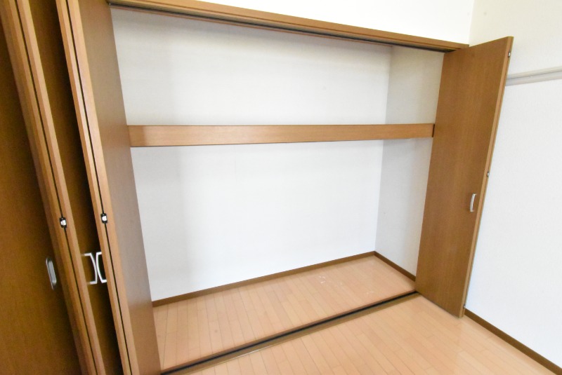 ��ʌ�����s�씵���J�U���ڂ̃}���V�����̎��[