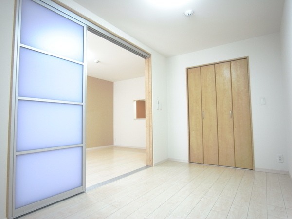 ��ʌ�����s�씵���J�P���ڂ̃}���V�����̂��̑������E�X�y�[�X