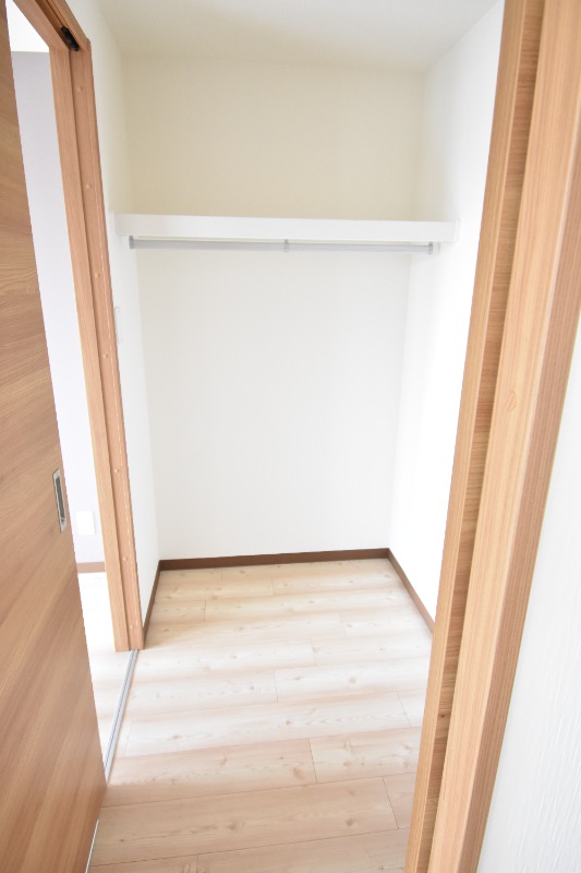 ��ʌ��������܎s��{��O���Q���ڂ̃}���V�����̎��[