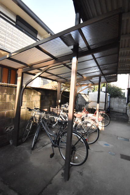 ��ʌ��������܎s��{��x�̓����P���ڂ̃A�p�[�g�̂��̑�