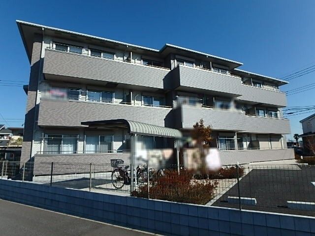 ��ʌ��������܎s���搼��{�R����59-1�̃A�p�[�g�̌����O��