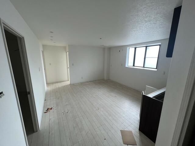 ��ʌ��������܎s��{��㏬���̃A�p�[�g�̂��̑������E�X�y�[�X