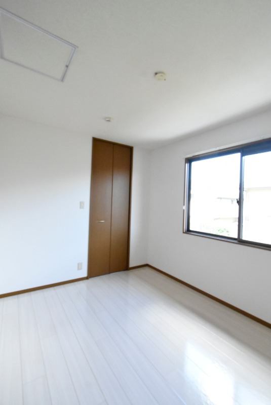 ��ʌ��������܎s��{��O���S���ڂ̃A�p�[�g�̂��̑������E�X�y�[�X